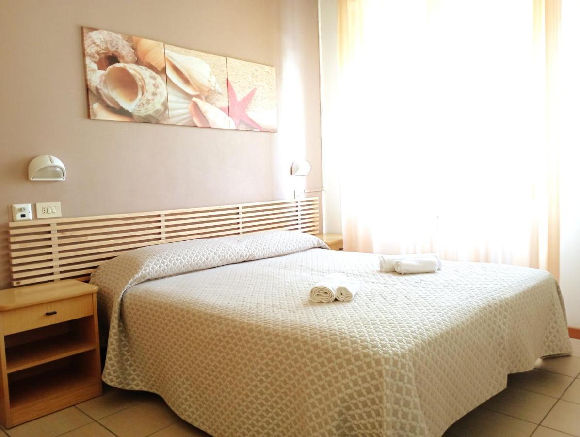 Hotel Villa Gioiosa Rimini Esterno foto