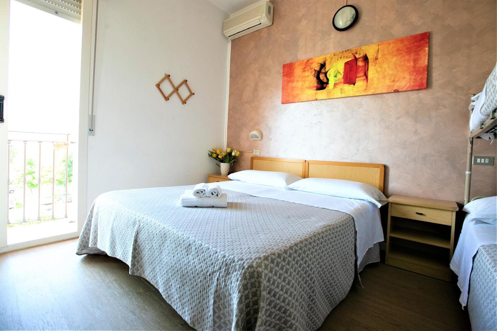 Hotel Villa Gioiosa Rimini Esterno foto